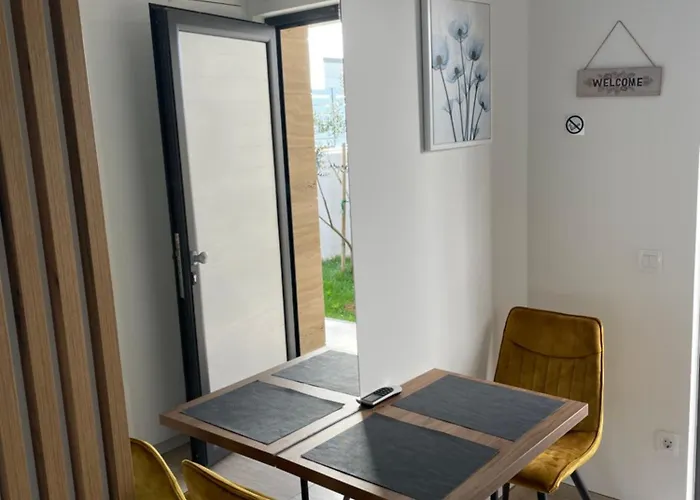Lucky Charm Apartment