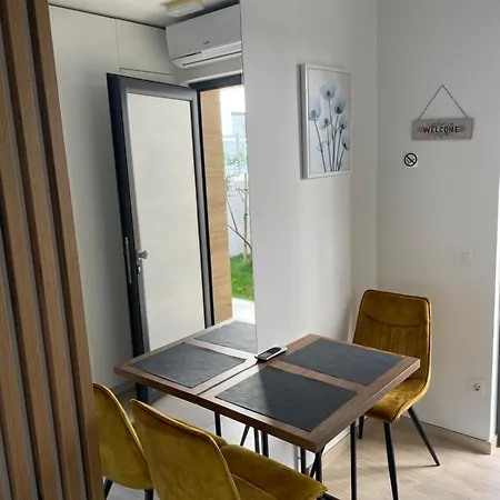Lucky Charm Apartment